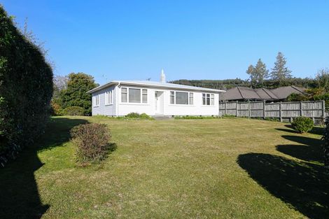 Photo of property in 17 Selwyn Road, Lynmore, Rotorua, 3010
