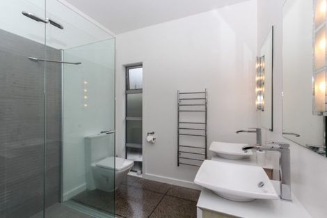 Photo of property in 3 Dolphin Parade, Bell Block, New Plymouth, 4312