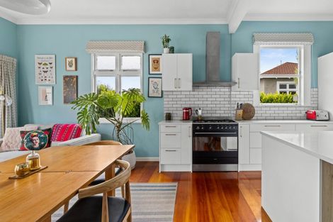 Photo of property in 185 Georges Drive, Napier South, Napier, 4110