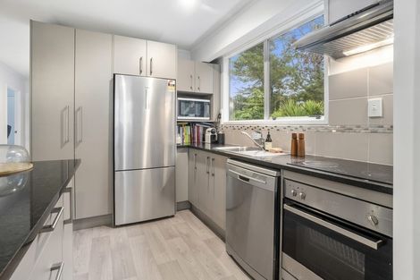 Photo of property in 23 Claverdon Drive, Massey, Auckland, 0614