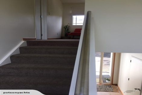 Photo of property in 5 Alfred Street, Northcote Point, Auckland, 0627