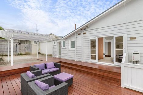 Photo of property in 1/3 Fentham Road, Hauraki, Auckland, 0622