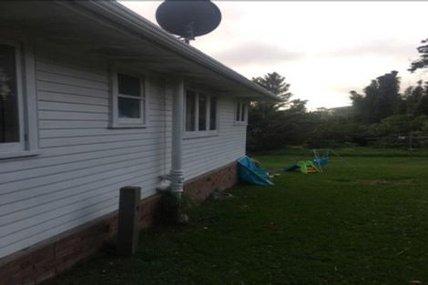 Photo of property in 31 Amberley Avenue, Te Atatu South, Auckland, 0610