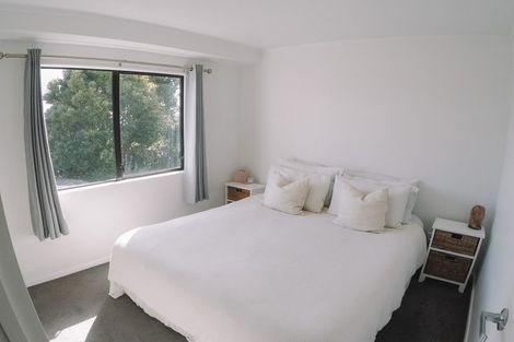 Photo of property in 54b Stanmore Bay Road, Stanmore Bay, Whangaparaoa, 0932