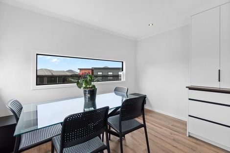 Photo of property in 17 Pragma Rise, Rototuna North, Hamilton, 3210