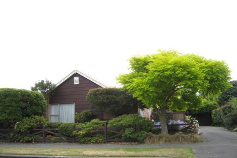 Photo of property in 45 Waratah Street, Avondale, Christchurch, 8061