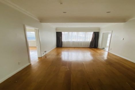 Photo of property in 57 Hayr Road, Three Kings, Auckland, 1042