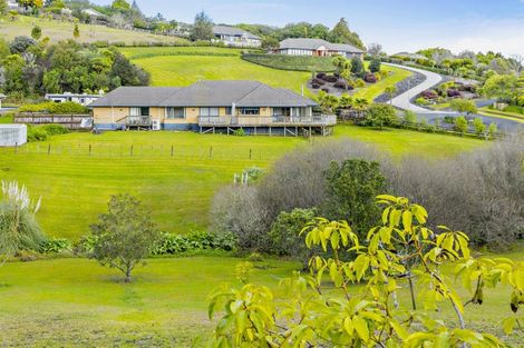 Photo of property in 2 Tanah Merah Drive, Papakura, 2110