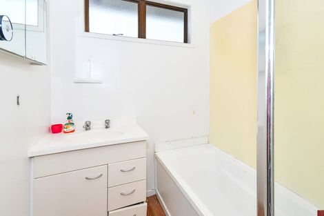 Photo of property in 1/24 Burundi Avenue, Clendon Park, Auckland, 2103