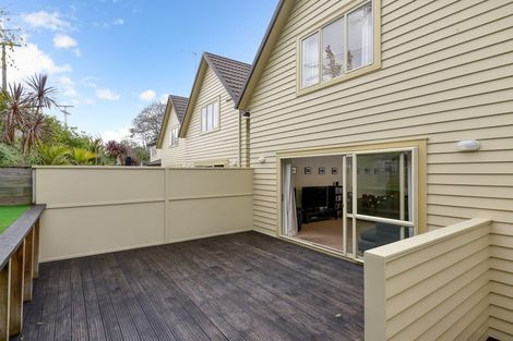 Photo of property in 2d Riro Street, Hamilton East, Hamilton, 3216