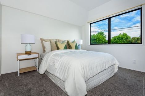 Photo of property in 2/147 Springfield Road, St Albans, Christchurch, 8014