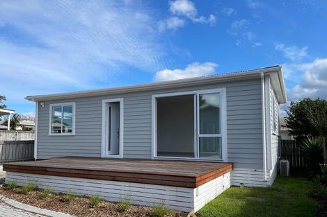Photo of property in 258 Birkdale Road, Birkdale, Auckland, 0626