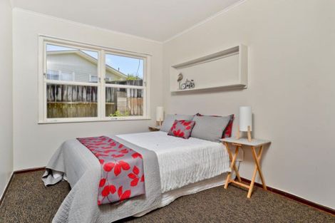 Photo of property in 10 Manapouri Place, Glenview, Hamilton, 3206