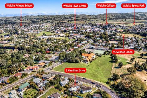Photo of property in 3 Hamilton Drive, Waiuku, 2123