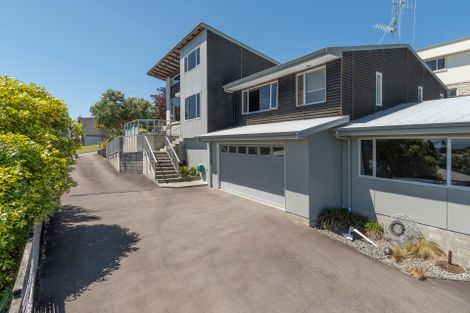 Photo of property in 12 Hazelnut Way, Bellevue, Tauranga, 3110