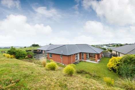 Photo of property in 10 Macdonald Heights, Feilding, 4702