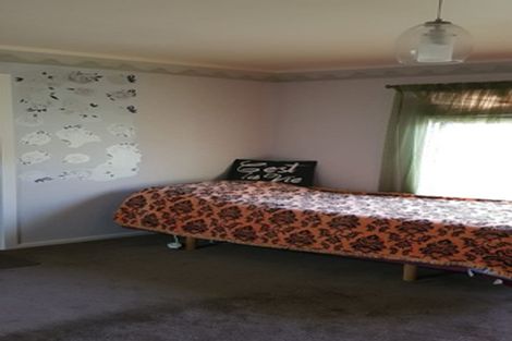 Photo of property in 5 Glendawn Place, Bayview, Auckland, 0629