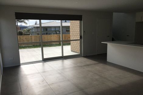 Photo of property in 7b Yeoman Place, Howick, Auckland, 2014