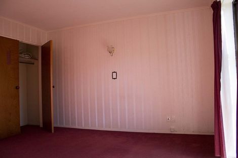 Photo of property in 5b Mclellan Street, Tawa, Wellington, 5028