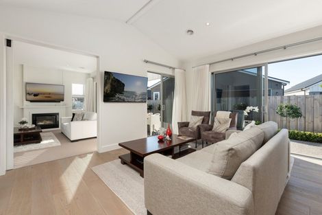 Photo of property in 1 Astelia Lane, Papamoa Beach, Papamoa, 3118