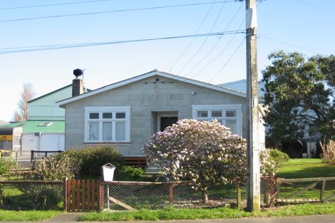 Photo of property in 27 Criterion Street, Bulls, 4818