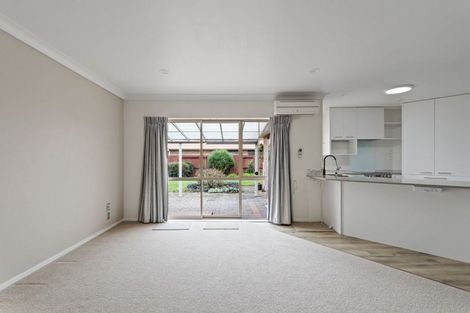 Photo of property in 33 Cate Road, Rototuna North, Hamilton, 3210