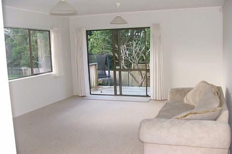 Photo of property in 2/24 John Gill Road, Shelly Park, Auckland, 2014