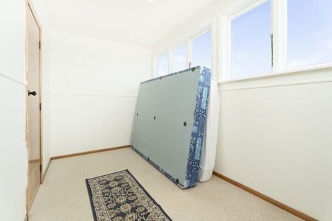 Photo of property in 16 Waihora Crescent, Waitangirua, Porirua, 5024