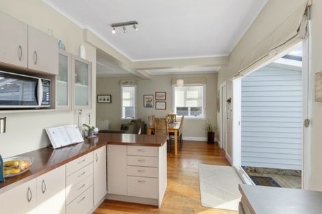 Photo of property in 25 Elizabeth Street, Petone, Lower Hutt, 5012