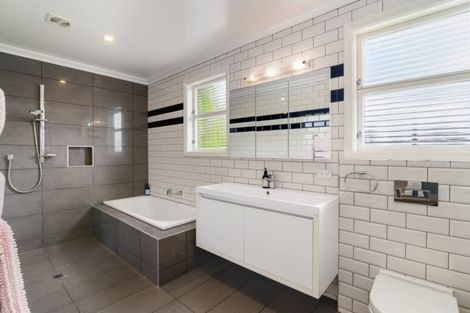 Photo of property in 85 Lytton Street, Glenholme, Rotorua, 3010