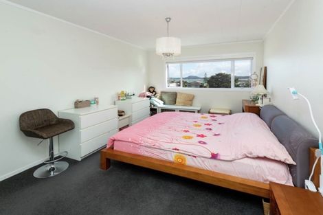 Photo of property in 3/64 Hattaway Avenue, Bucklands Beach, Auckland, 2012