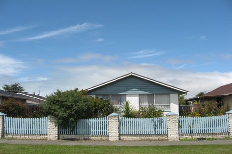 Photo of property in 12 Staffa Street, Woolston, Christchurch, 8062