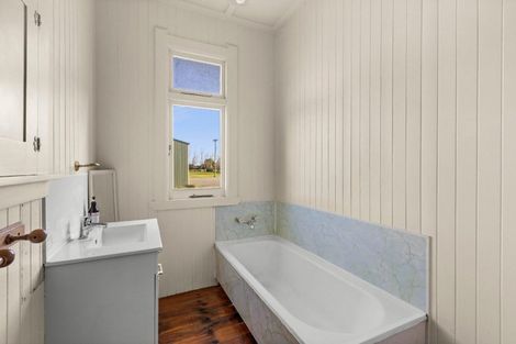 Photo of property in 21 Awatoto Road, Meeanee, Napier, 4183