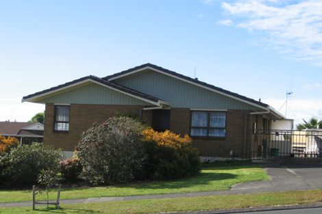 Photo of property in 9 Lachlan Drive, Dinsdale, Hamilton, 3204