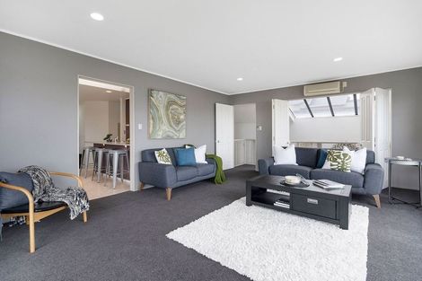 Photo of property in 8 Brixton Road, Manly, Whangaparaoa, 0930