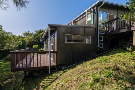 Photo of property in 6 Main Road, Raglan, 3225