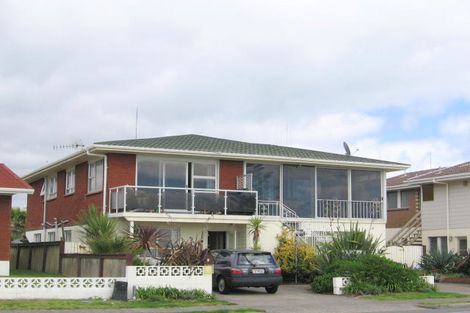Photo of property in 146 Marine Parade, Mount Maunganui, 3116