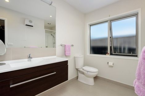 Photo of property in 113 Penetaka Heights, Pyes Pa, Tauranga, 3112