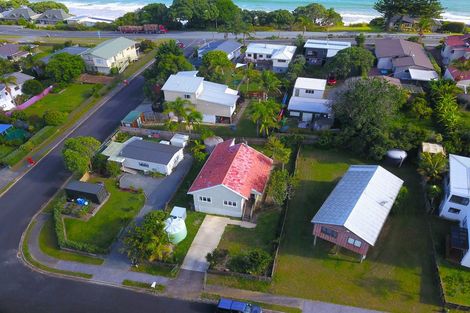 Photo of property in 4 Seascape Lane, Coopers Beach, 0420