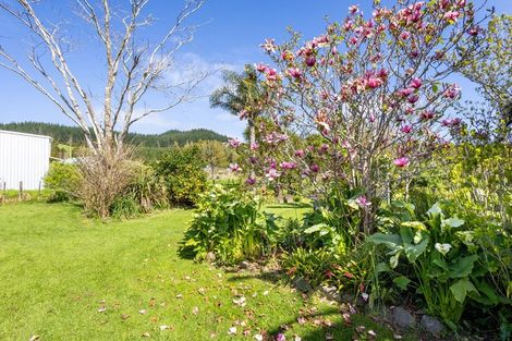 Photo of property in 124 Opouteke Road, Kaihu, 0379