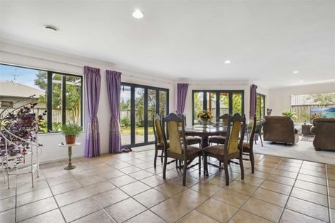 Photo of property in 13 Buckingham Place, Rototuna North, Hamilton, 3210