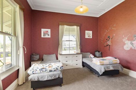 Photo of property in 6 King Edward Street, Eltham, 4322