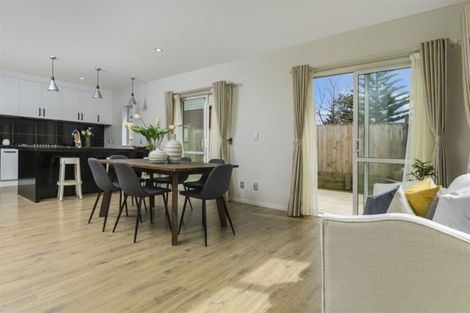 Photo of property in 45 Bordeaux Parade, Te Atatu South, Auckland, 0610