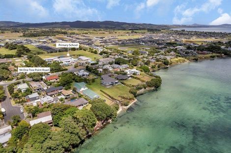 Photo of property in 94 One Tree Point Road, One Tree Point, 0118