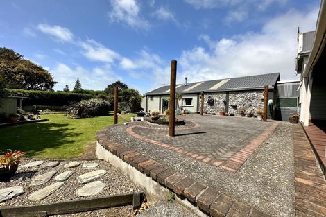 Photo of property in 58 Seymour Street, Waitara, 4320