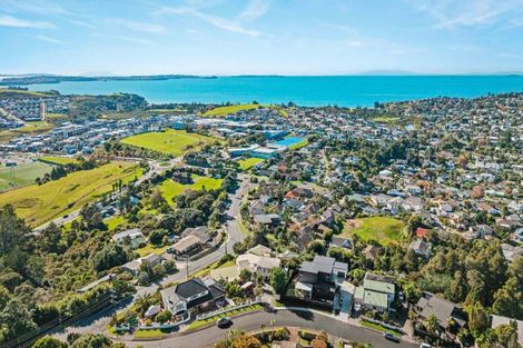 Photo of property in 196 Glenvar Road, Torbay, Auckland, 0630
