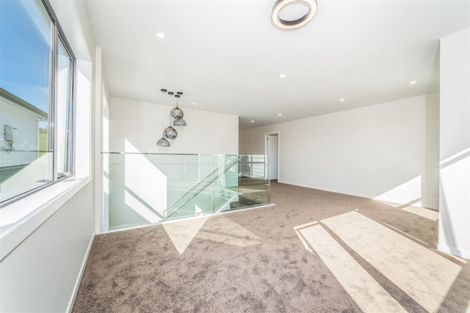 Photo of property in 7 Bight Road, Long Bay, Auckland, 0630