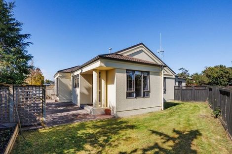 Photo of property in 68 Clifton Terrace, Fitzherbert, Palmerston North, 4410