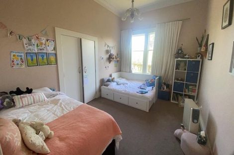 Photo of property in 17a Arataki Road, Havelock North, 4130