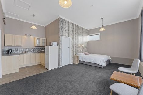 Photo of property in 22 Wellington Street, Feilding, 4702